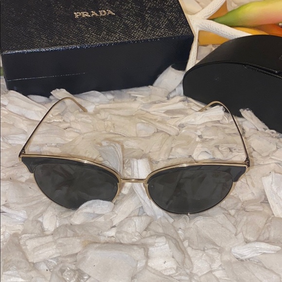 Prada Cat Eye Sunglasses - Picture 4 of 10